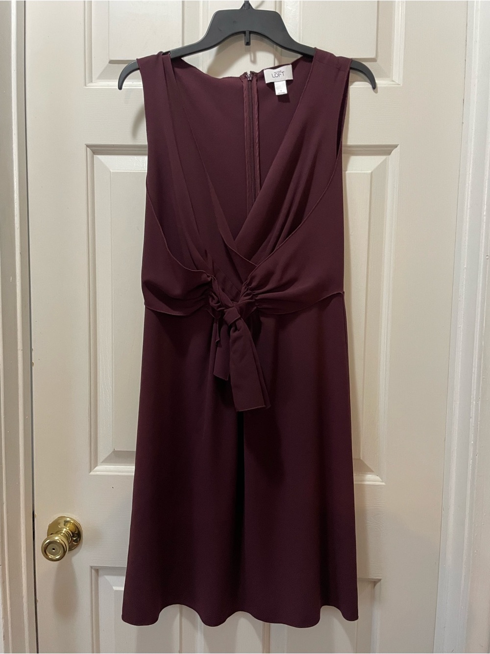 Ann Taylor Loft Sleeveless Tie-Front Dress in Plum size 6